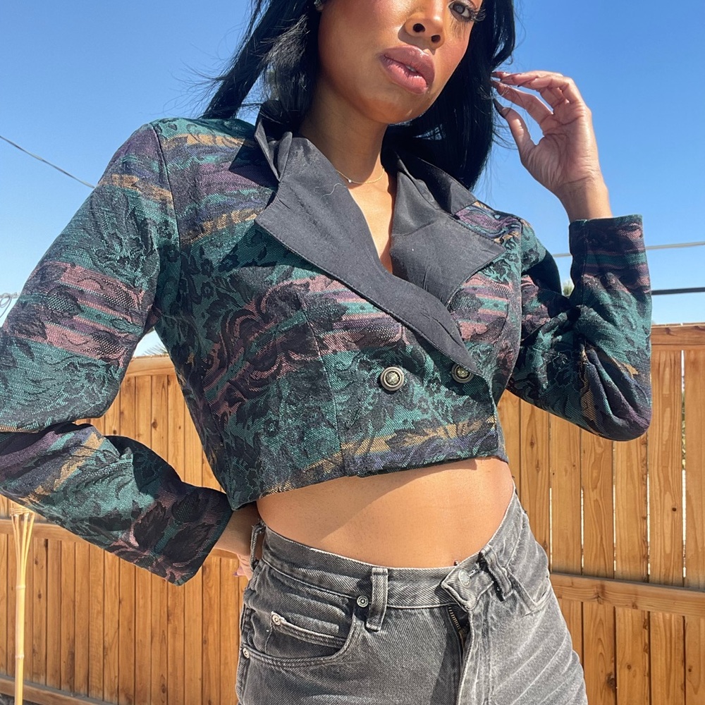 Vintage Printed Double Button Cropped Blazer - image 4